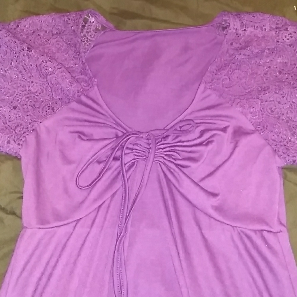 Purple top - Picture 2 of 3